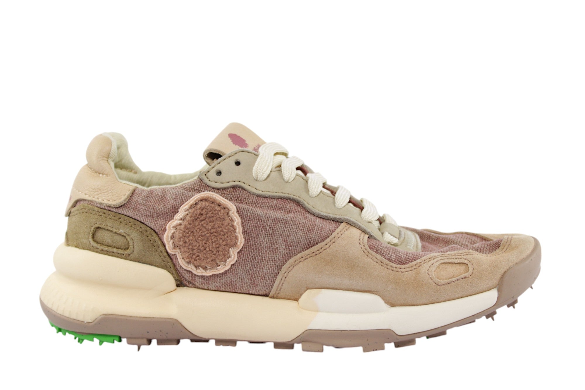 CHACRONA258 LINEN LAKE TAUPE